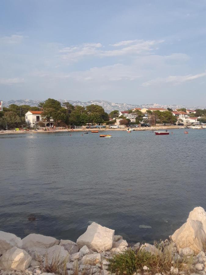 New Kosljun Apartment Short Walk To Beach Extérieur photo